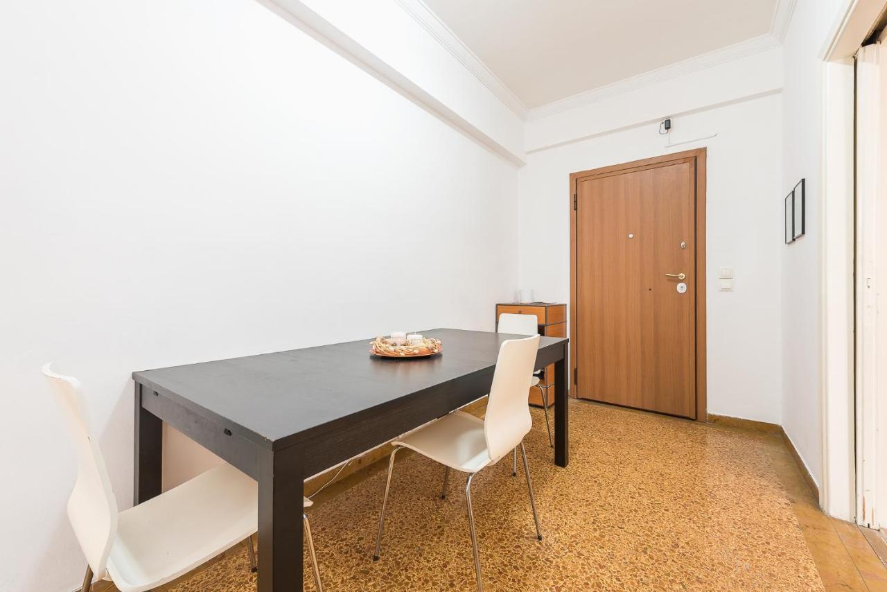 Victoria Apartment Athens Exterior photo